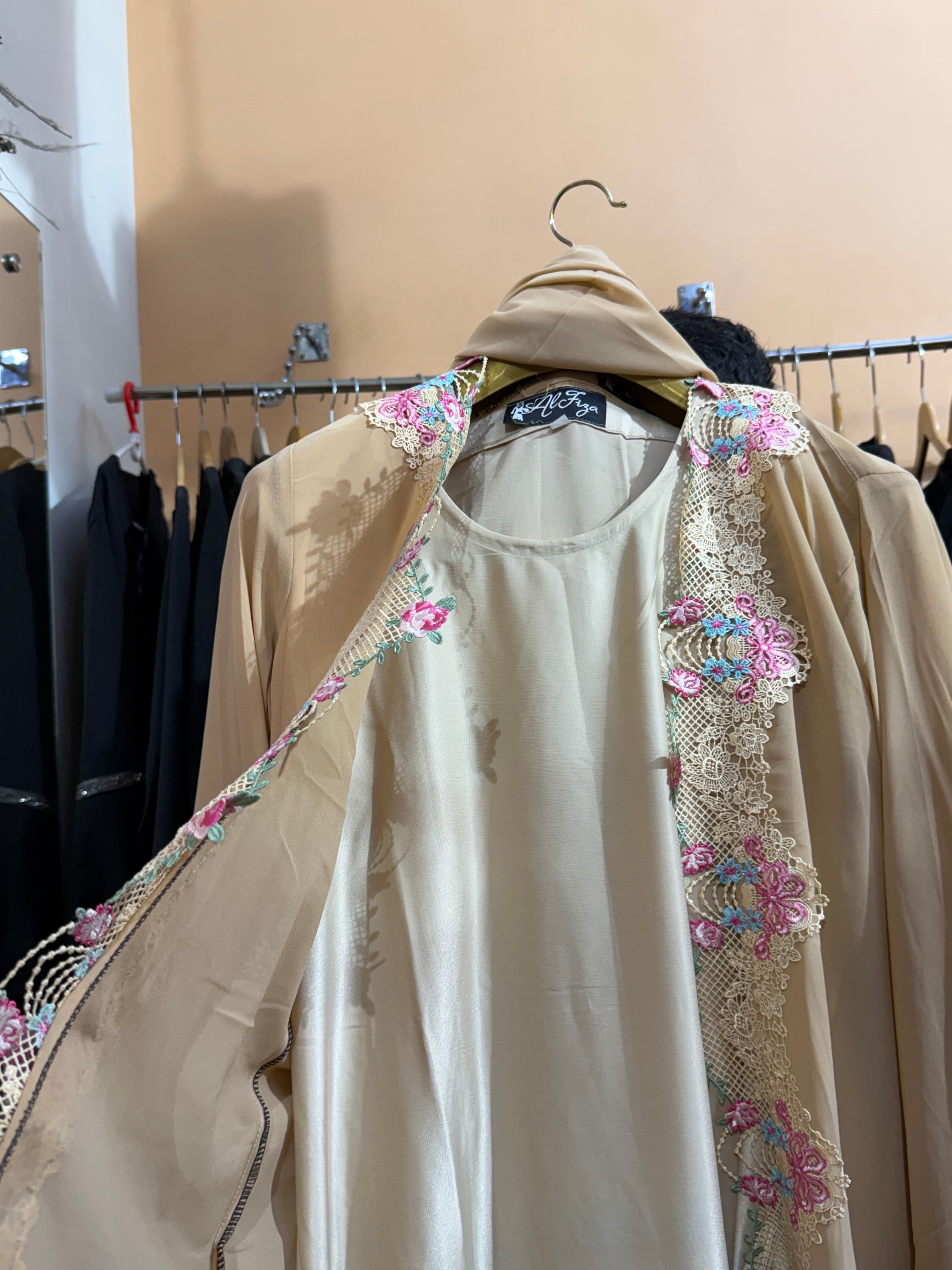 Dubai Lace Shrug Abaya